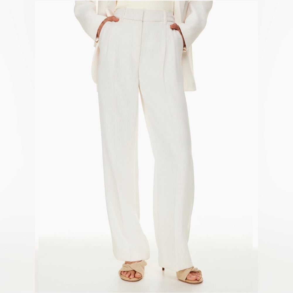 Wilfred The Effortless Pant, size 4, regular length, Light Birch color. NWT.